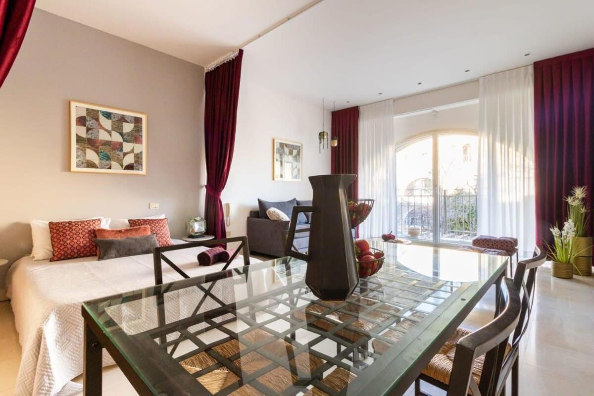 Cosy Studio In Mamilla, Free Parking Up To 5 Ppl Villa Gerusalemme Esterno foto