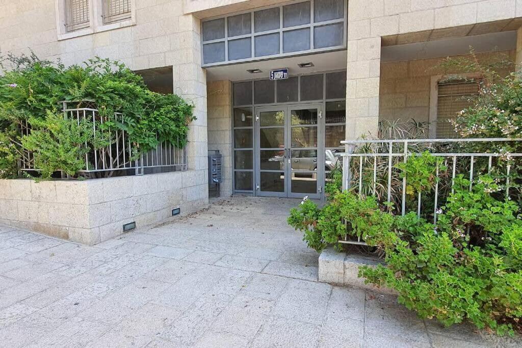 Cosy Studio In Mamilla, Free Parking Up To 5 Ppl Villa Gerusalemme Esterno foto