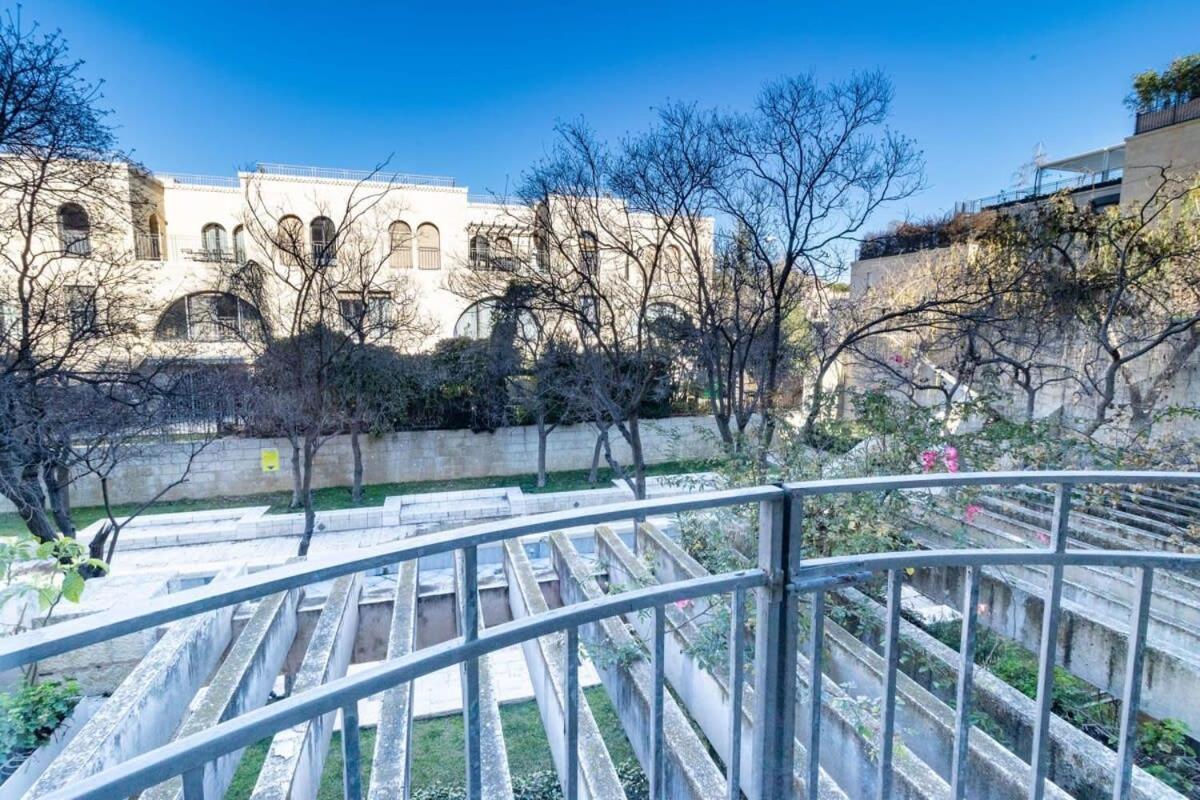 Cosy Studio In Mamilla, Free Parking Up To 5 Ppl Villa Gerusalemme Esterno foto